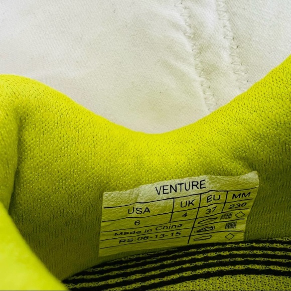 NEW Vionic Venture Walking Sneakers Neon Yellow Lime Green White ortho Shoes 6 - Picture 8 of 9